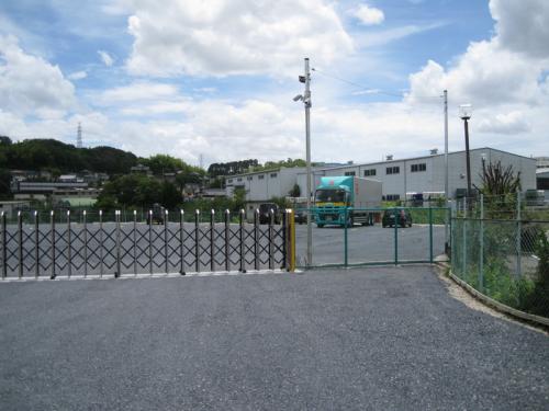 南清水車庫／中門