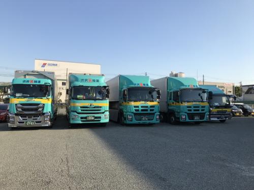 六甲ターミナル車両②