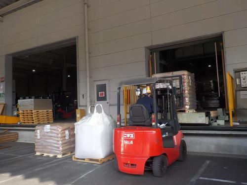 栃木 カウンター作業